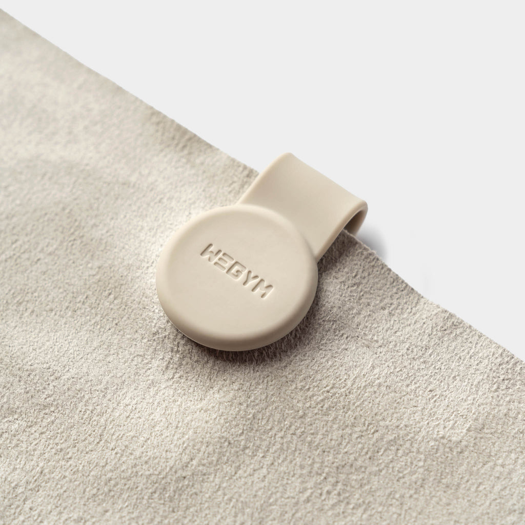 Suede Performance Towel with Magnetic Clip