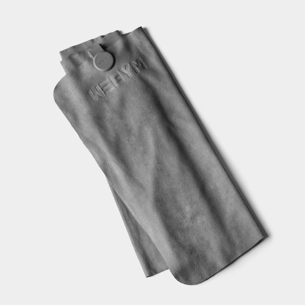 Suede Performance Towel with Magnetic Clip