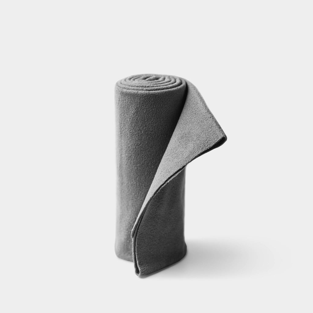 Suede Performance Towel with Magnetic Clip