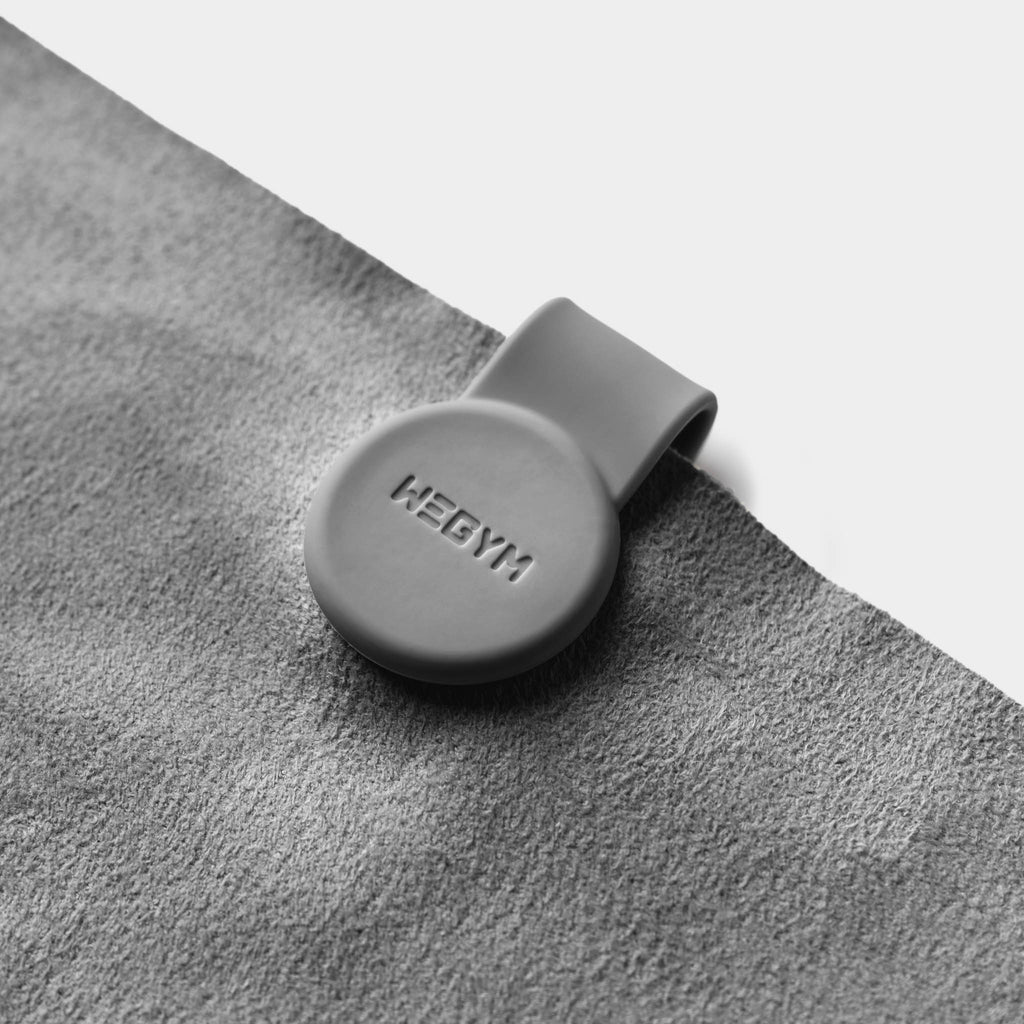 Suede Performance Towel with Magnetic Clip