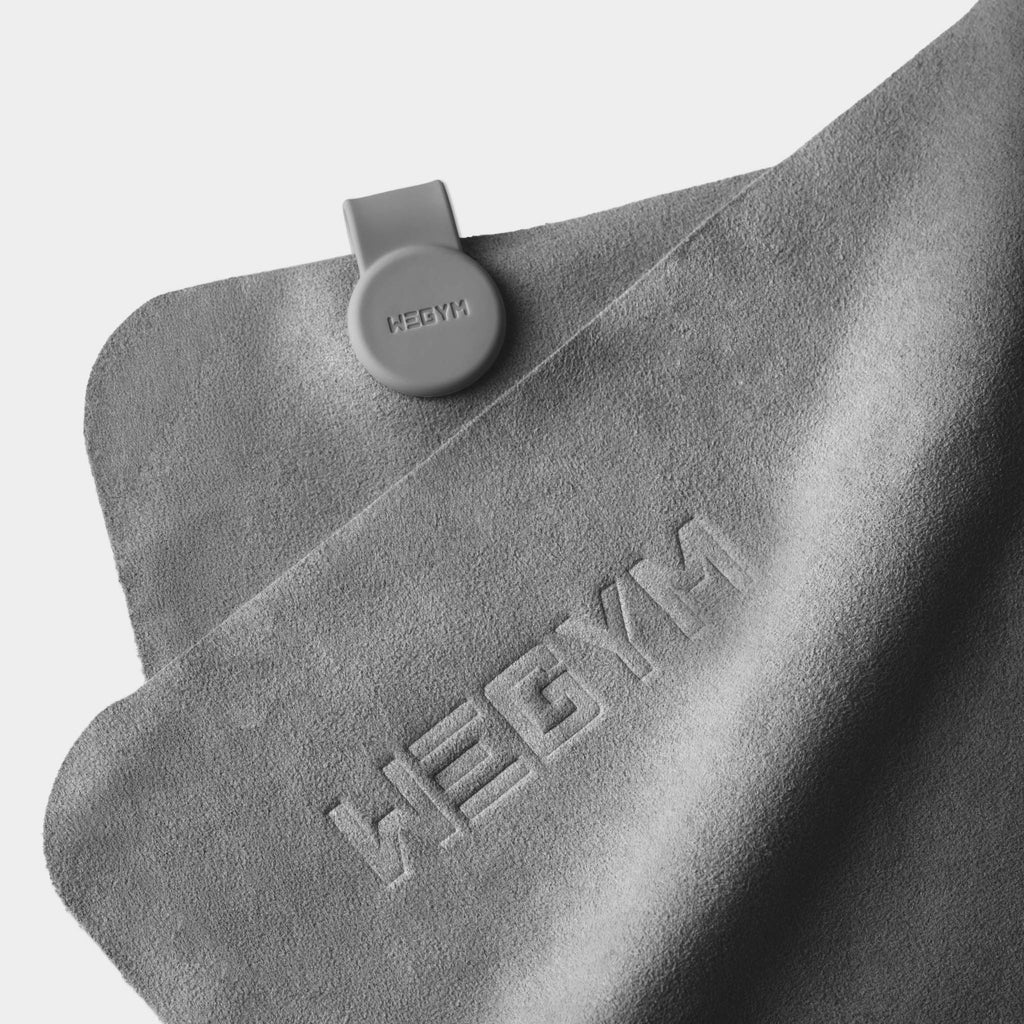 Suede Performance Towel with Magnetic Clip